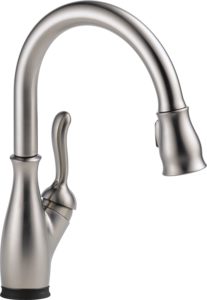 Delta Faucet Leland Single-Handle Touch Kitchen Sink Faucet with Pull Down Sprayer, Touch2O and ShieldSpray Technology, Magnetic Docking Spray Head, SpotShield Stainless 9178T-SP-DST